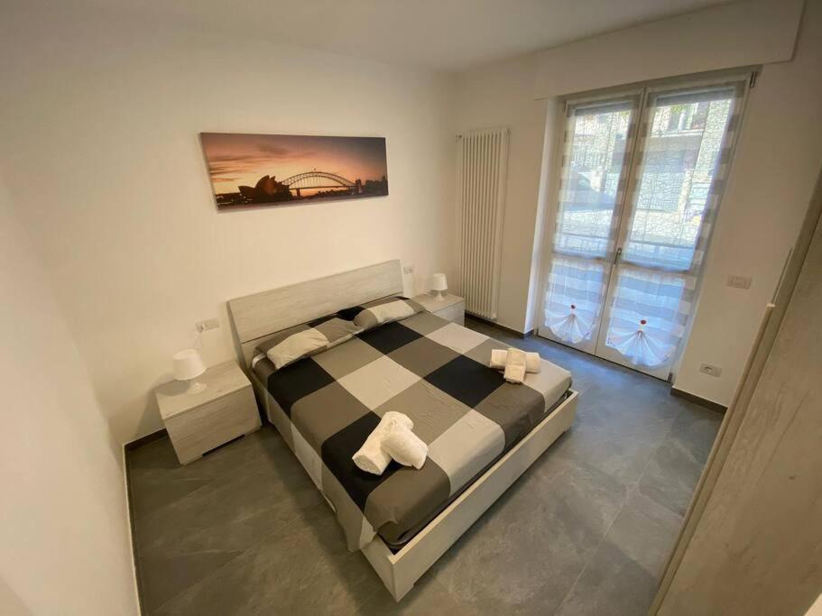 Casa Mattia Appartement Bellano Buitenkant foto