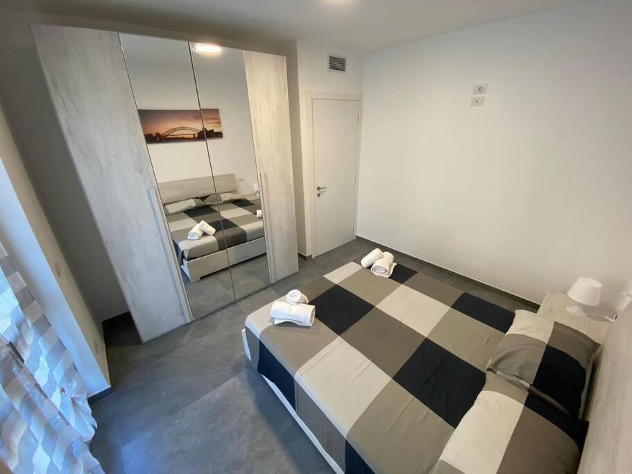 Casa Mattia Appartement Bellano Buitenkant foto